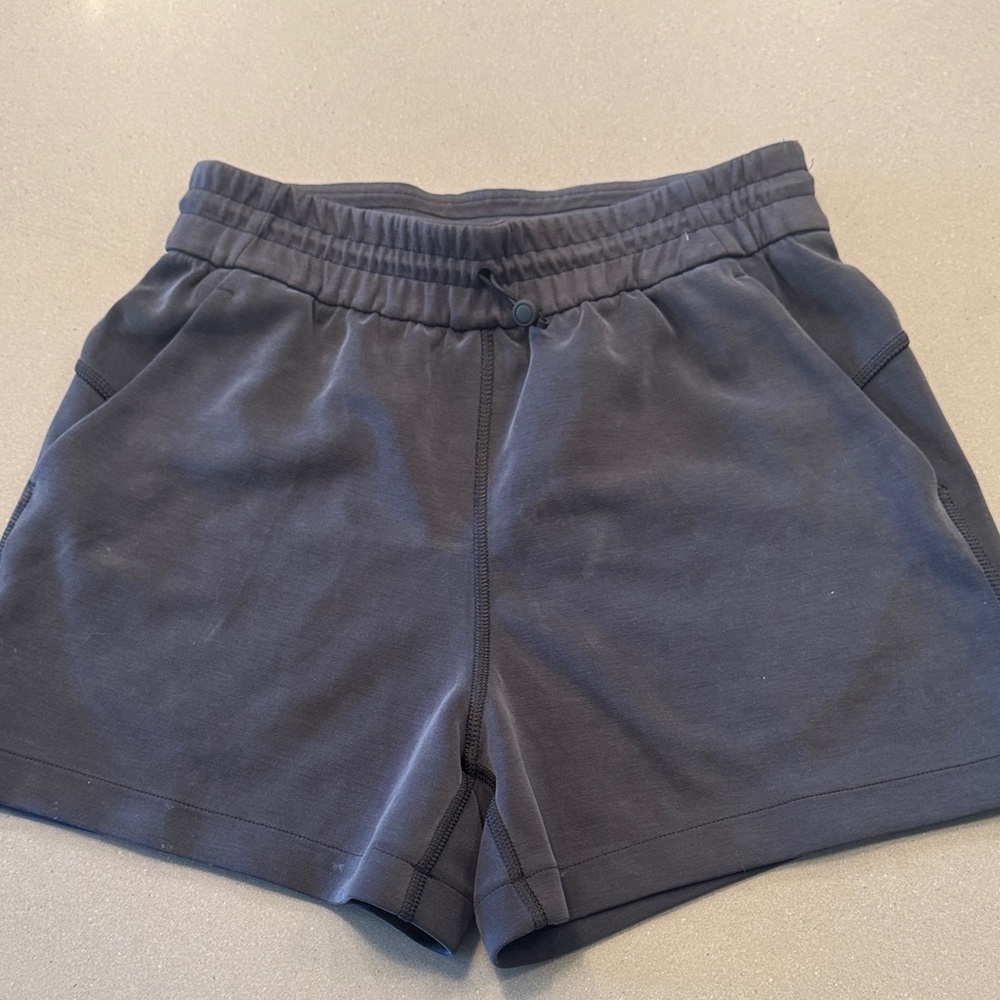 Lululemon Women's Softstream Shorts